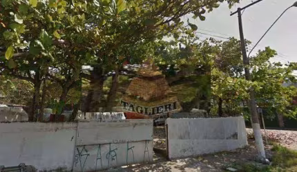 Terreno em frente a praia - Guarujá