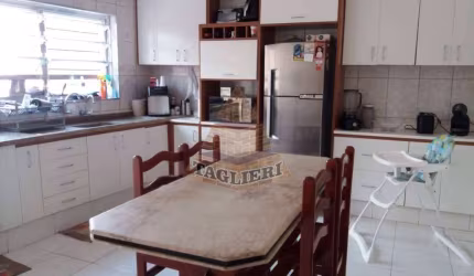 SOBRADO 3 D.1 SUITE C/ARMÁRIOS LAVABO SALA 2 AMBIENTES REFORMADO