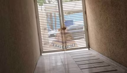 SOBRADO COMERCIAL Todos os cômodos com encanamento para ar condicionado
