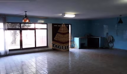 CASA TÉRREAC/ RENDA MÓOCA C/SALÃO DE FESTAS 3 DORMITÓRIOS ENTRADA LATERAL