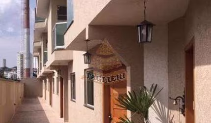 CASA EM CONDOMINIO FECHADO