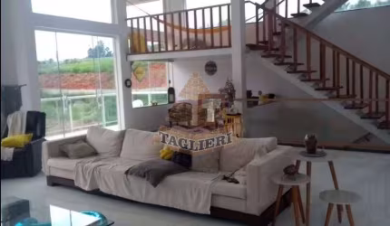 VENDE-SE LINDA CASA EM CONDOMINIO - JOANÓPOLIS