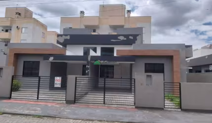 Casa com 3 quartos à venda na Das Turmalinas, 100, Sertão do Maruim, São José por R$ 499.000