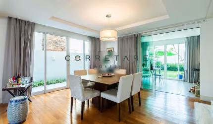 Casa com 4 quartos à venda na Rua Hermenegildo Luca, São Braz, Curitiba, 240 m2 por R$ 2.600.000
