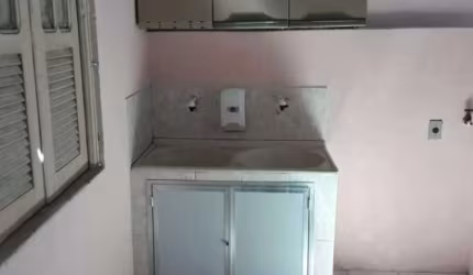 Casa com 2 quartos à venda na Rua Carolina Machado, 76, Madureira, Rio de Janeiro, 40 m2 por R$ 155.000