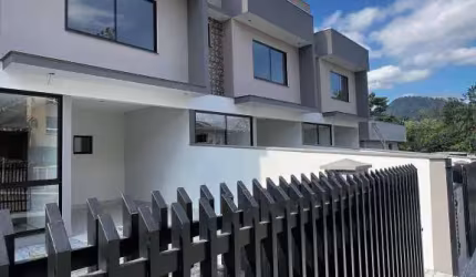Casa com 3 quartos à venda na Jardim Pomerânia, Ribeirão Clara, Pomerode, 120 m2 por R$ 710.000