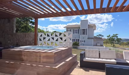 Casa em condomínio fechado à venda em Riviera Santa Cristina, Paranapanema  por R$ 2.900.000