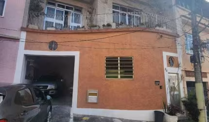 Casa em condomínio fechado com 4 quartos à venda na Vila Valqueire, Rio de Janeiro , 231 m2 por R$ 850.000