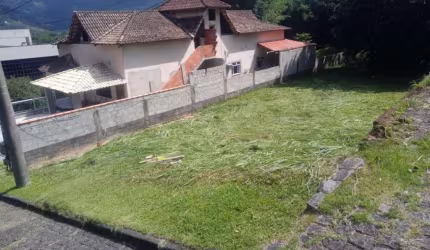 Terreno em condomínio fechado à venda na Praia do Saco, Mangaratiba  por R$ 250.000