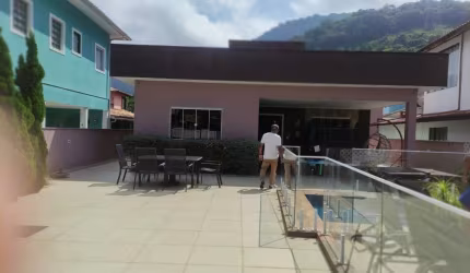 Casa em condomínio fechado com 4 quartos à venda em Sahy, Mangaratiba , 200 m2 por R$ 1.800.000