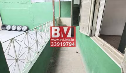 Casa com 2 quartos à venda na Rua São Leonardo, Vista Alegre, Rio de Janeiro, 70 m2 por R$ 240.000