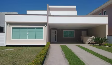 Casa em condomínio fechado com 5 quartos à venda em Sahy, Mangaratiba , 350 m2 por R$ 2.100.000