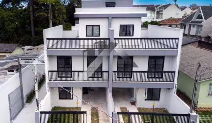 Casa com 3 quartos à venda na Rua Salvador Ferrante, 1925, Boqueirão, Curitiba, 188 m2 por R$ 815.000