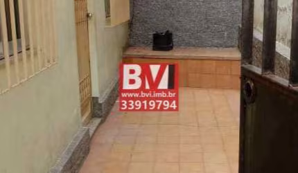 Casa com 2 quartos à venda na Rua Carolina Amado, Irajá, Rio de Janeiro, 150 m2 por R$ 265.000
