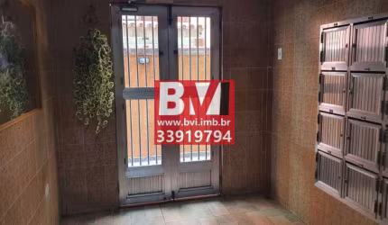 Apartamento com 3 quartos à venda na Rua Jacarau, Penha Circular, Rio de Janeiro, 80 m2 por R$ 230.000