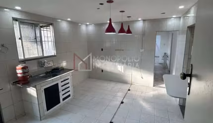 Casa com 2 quartos à venda em Irajá, Rio de Janeiro , 292 m2 por R$ 310.000