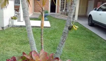 Casa com 3 quartos à venda no Mar Grosso, Laguna  por R$ 870.000