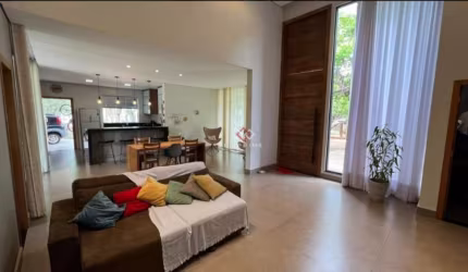 Casa em condomínio fechado com 4 quartos à venda em Vargem do Lobo, Lagoa Santa , 165 m2 por R$ 1.900.000