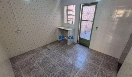 Casa com 1 quarto para alugar na Rua Carolina Machado, 1424, Bento Ribeiro, Rio de Janeiro, 60 m2 por R$ 750