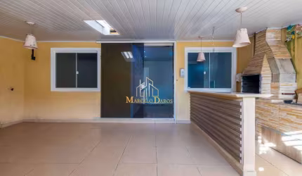 Casa em condomínio fechado com 2 quartos à venda na Rua Arthur Martins, 1, Vila Ipanema, Piraquara, 75 m2 por R$ 275.000