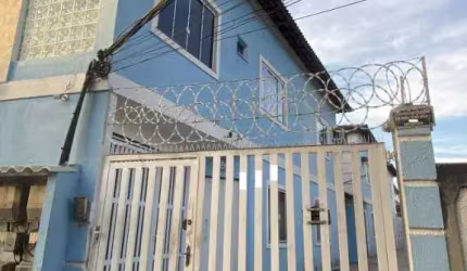 Casa com 2 quartos à venda na Rua Barão do Rio Branco, 318, Saracuruna, Duque de Caxias, 70 m2 por R$ 190.000