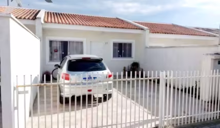 Casa com 3 quartos à venda na Rua Afonso Miranda, 500, Quississana, São José dos Pinhais, 57 m2 por R$ 350.000