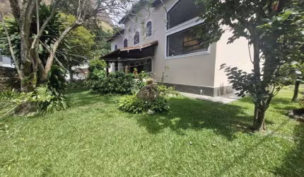 Casa com 4 quartos à venda no Retiro, Petrópolis , 290 m2 por R$ 987.000