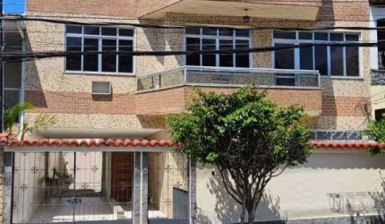Apartamento com 3 quartos à venda na Rua Guapimirim, 1, Vila Valqueire, Rio de Janeiro por R$ 450.000