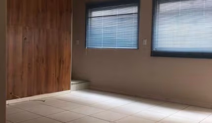 Casa com 3 quartos à venda no Parque Xangri-Lá, Contagem  por R$ 380.000