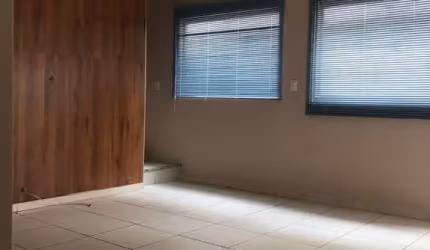 Casa com 3 quartos à venda no Parque Xangri-Lá, Contagem  por R$ 380.000