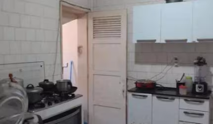 Casa com 4 quartos à venda no São Mateus, São Paulo  por R$ 300.000