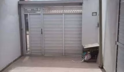 Casa com 2 quartos à venda no Jardim Mutinga, Barueri  por R$ 240.000