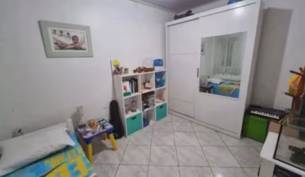 Casa com 2 quartos à venda no Conceição, Osasco  por R$ 250.000