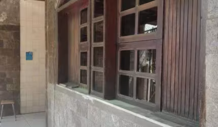 Casa com 4 quartos à venda no Presidente Altino, Osasco  por R$ 250.000