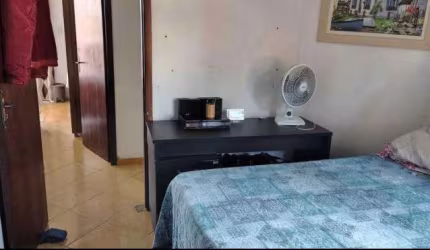 Casa com 2 quartos à venda na Rua Soldado Cesário Aguiar, Parque Novo Mundo, São Paulo por R$ 210.000