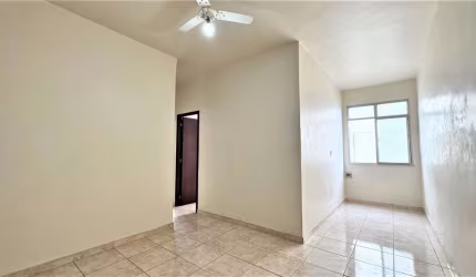 Apartamento com 2 quartos à venda na Rua Tenente Costa, 180, Méier, Rio de Janeiro, 52 m2 por R$ 160.000