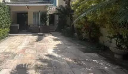 Casa com 3 quartos à venda no Conjunto Residencial Vista Verde, São Paulo  por R$ 300.000