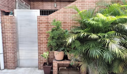 Casa em condomínio fechado com 2 quartos à venda na Cascadura, Rio de Janeiro , 100 m2 por R$ 225.000