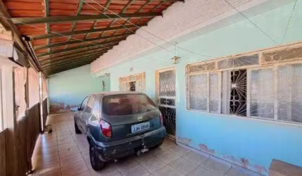 Casa com 4 quartos à venda no Pestana, Osasco  por R$ 250.000