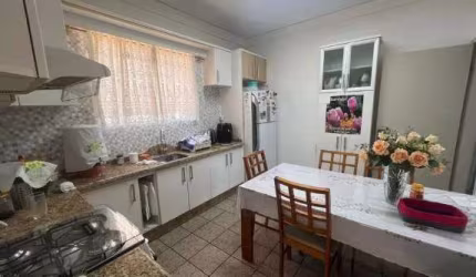 Casa com 3 quartos à venda na Bela Vista, Osasco  por R$ 260.000