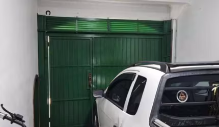 Casa com 4 quartos à venda na Vila Santana, São Paulo  por R$ 260.000