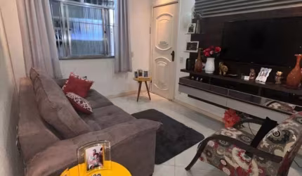Casa com 2 quartos para alugar em Irajá, Rio de Janeiro  por R$ 1.500