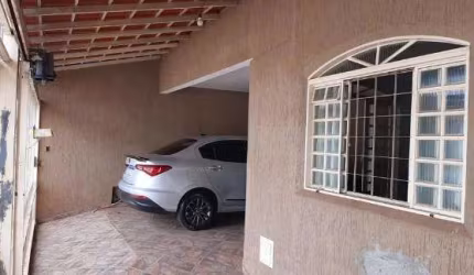 Casa com 3 quartos à venda no Centro, Barueri  por R$ 280.000