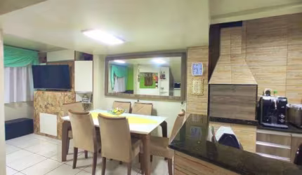 Casa com 3 quartos à venda no Cipava, Osasco  por R$ 240.000
