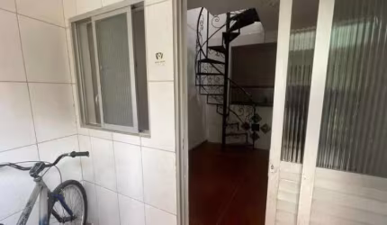 Casa com 2 quartos à venda no Padroeira, Osasco  por R$ 190.000