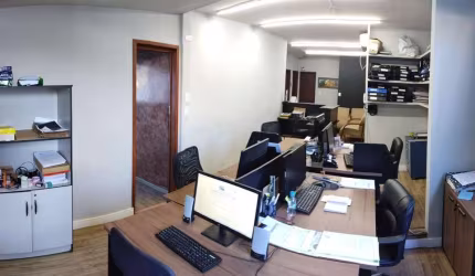 Ponto comercial à venda no Centro, Nova Friburgo , 160 m2 por R$ 350.000