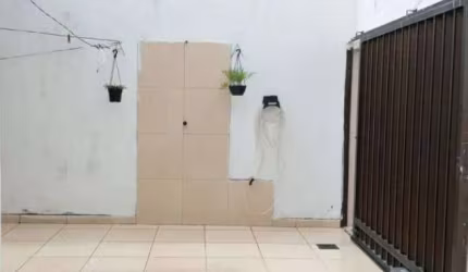 Casa com 2 quartos à venda no Jardim Rosemary, Itapevi  por R$ 210.000