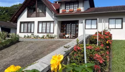 Casa com 2 quartos à venda no Testo Rega, Pomerode , 349 m2 por R$ 995.000
