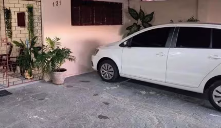 Casa com 2 quartos à venda no Jardim Cachoeira, São Paulo  por R$ 260.000
