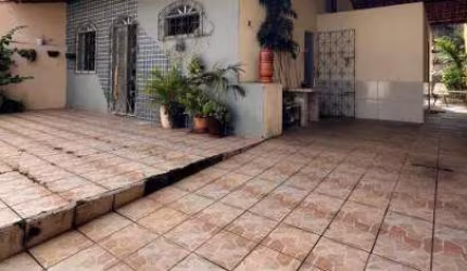 Casa com 2 quartos à venda no Nova Era, Caieiras  por R$ 300.000